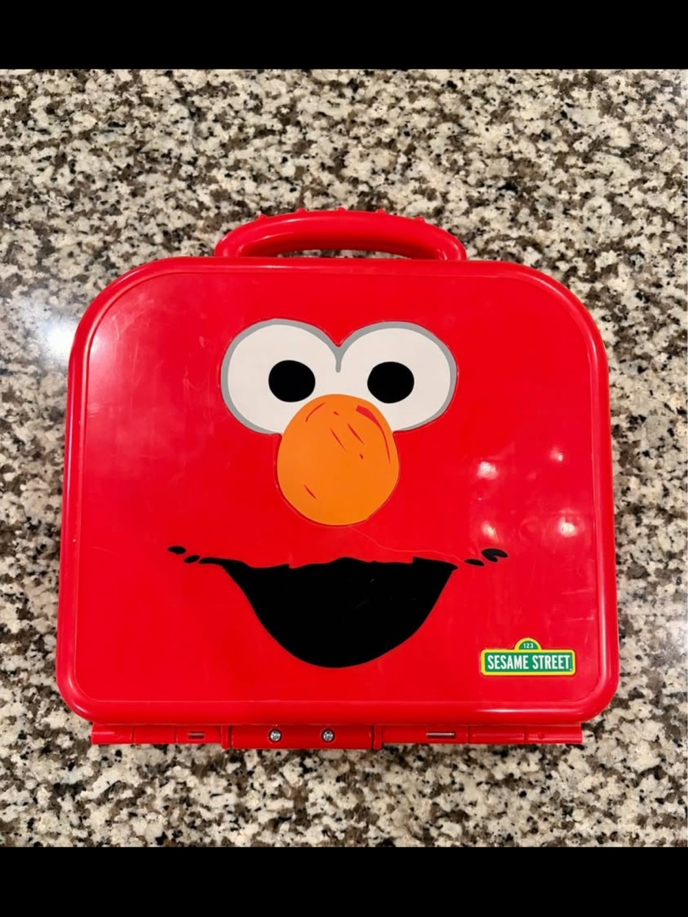 Sesame Street Elmo Alphabet Case